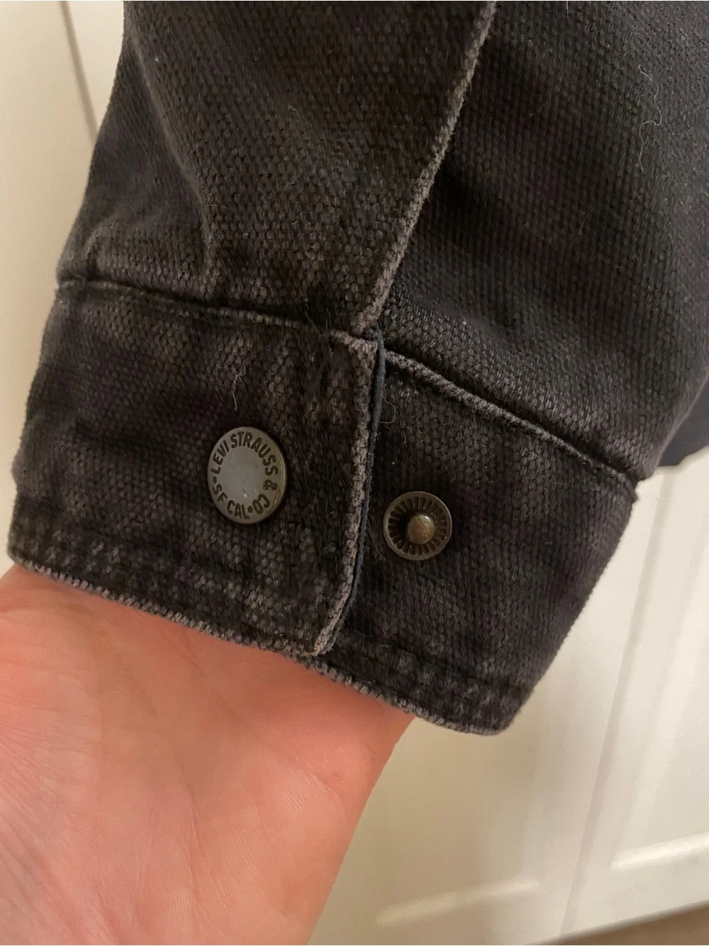 Vintage Levi's Men's Black Canvas Work Utility Field Jacket Size Medium